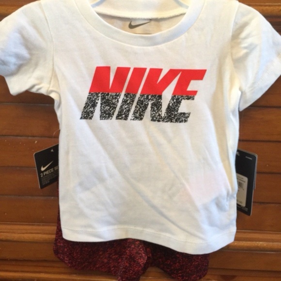 infant nike shorts set